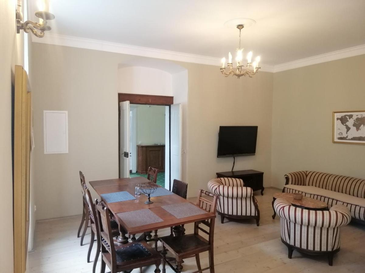 Apartman Fara Vcelakov エクステリア 写真