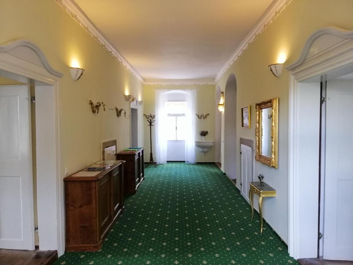 Apartman Fara Vcelakov エクステリア 写真