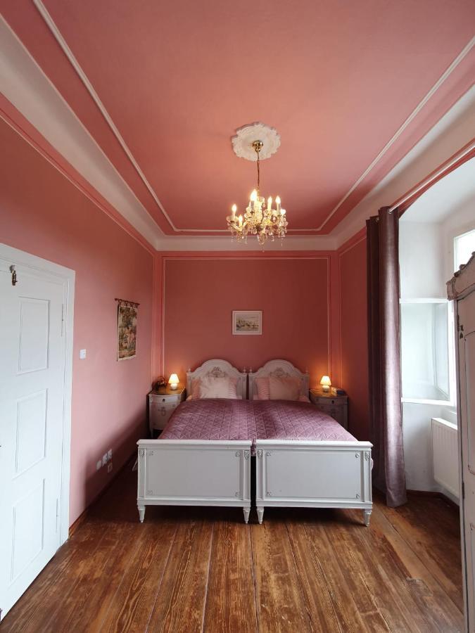 Apartman Fara Vcelakov エクステリア 写真