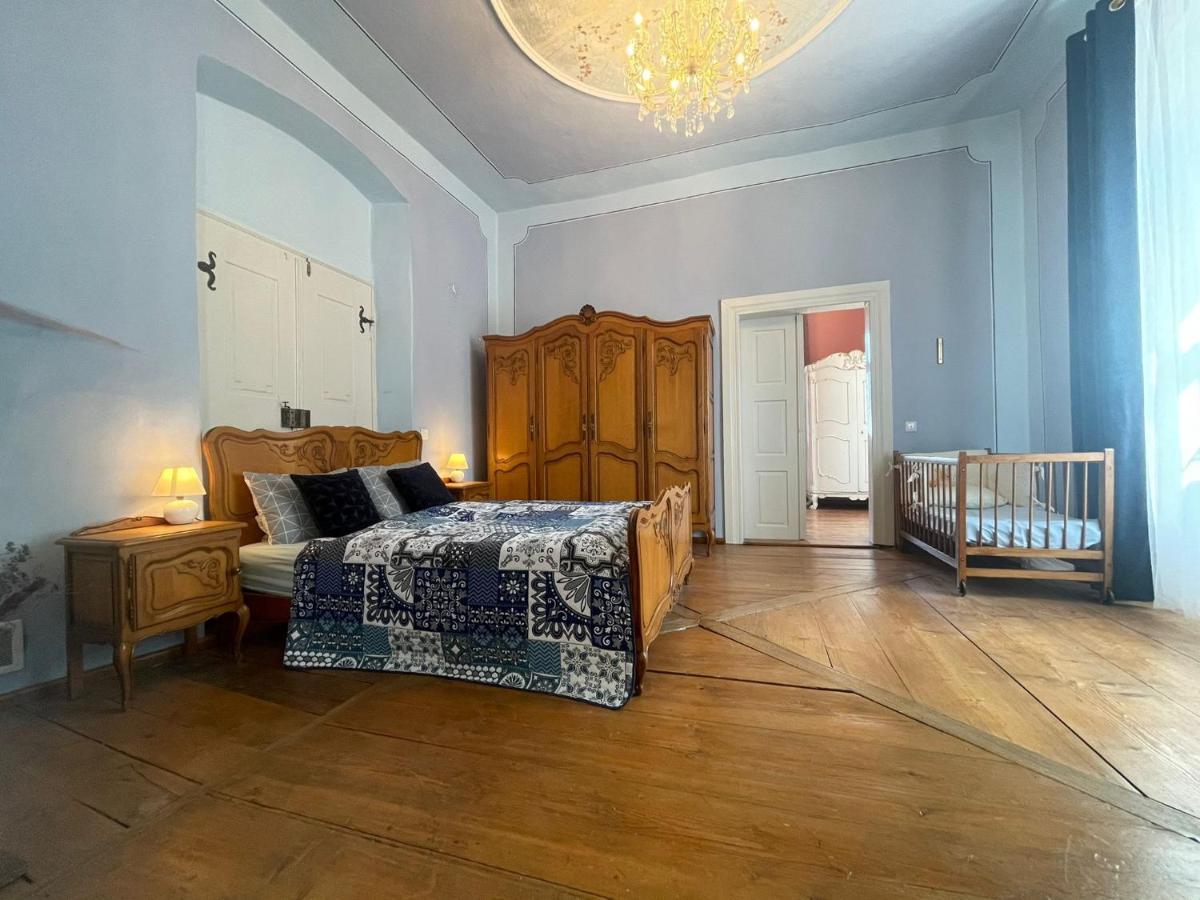 Apartman Fara Vcelakov エクステリア 写真